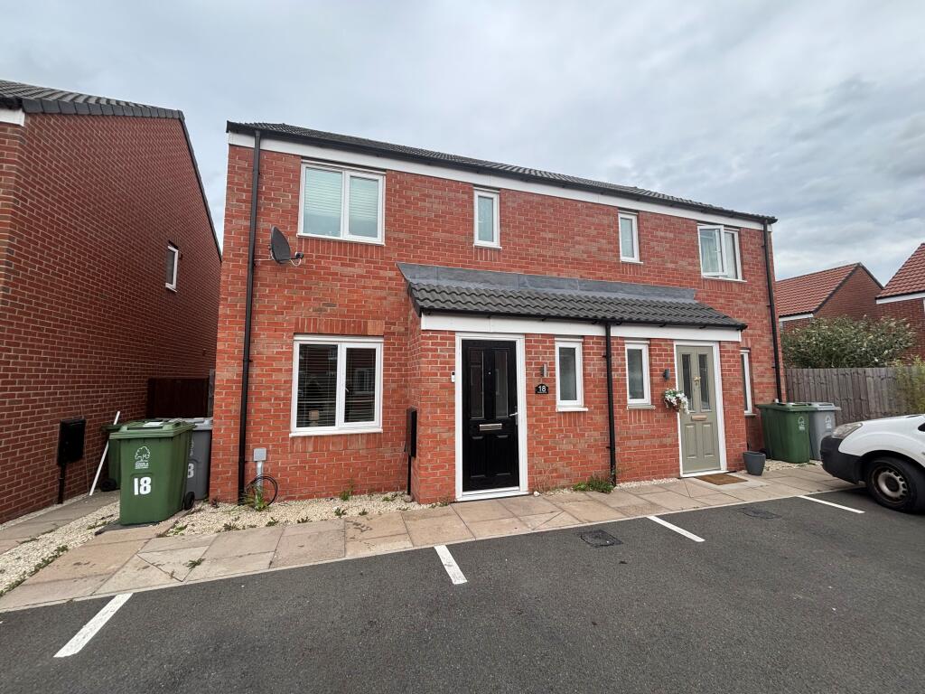 Main image of property: Peregrine Gardens, Clipstone, NG21