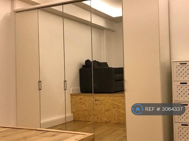 Apartment in London, De Beauvoir Town, Haggerston - View 3