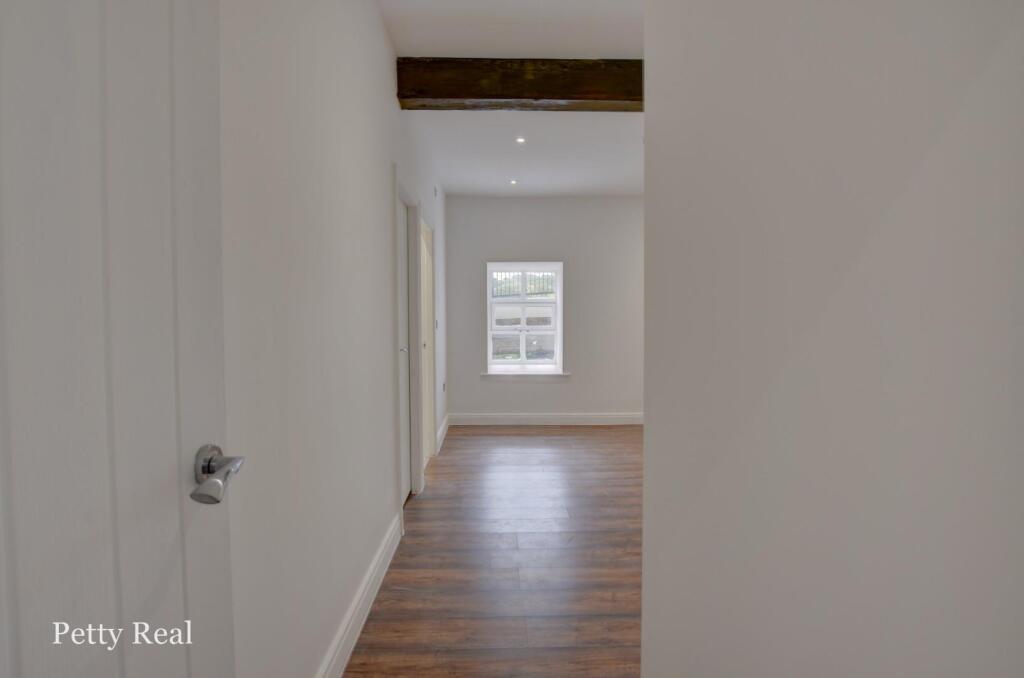 Additional image 13 of Canalside Loft, Burnley