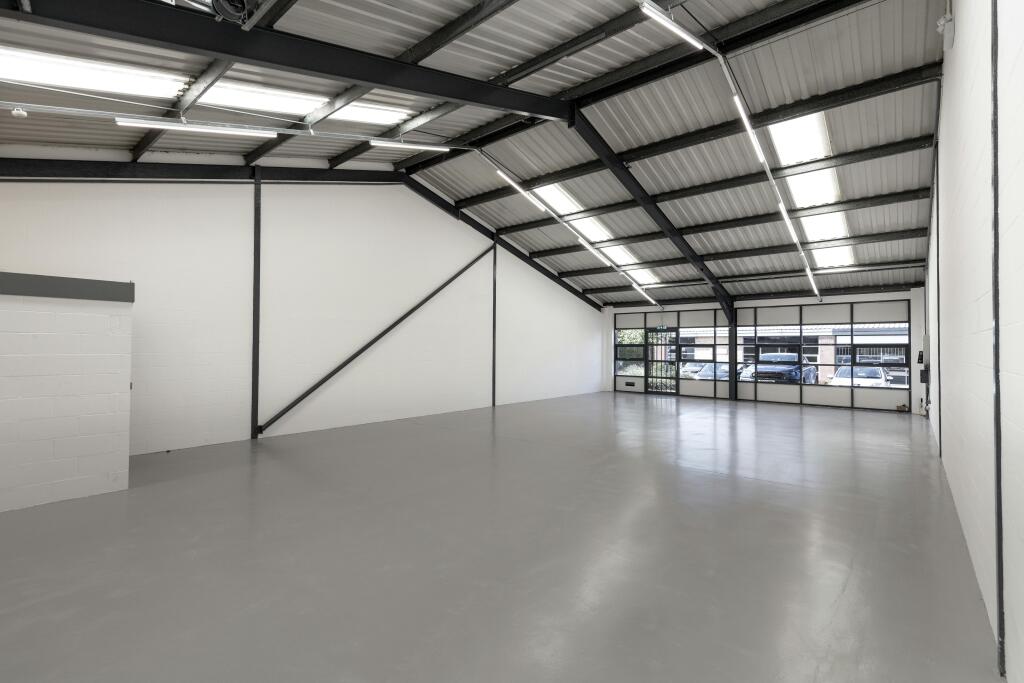 2022 885 Plymouth Road STE 5172.jpg