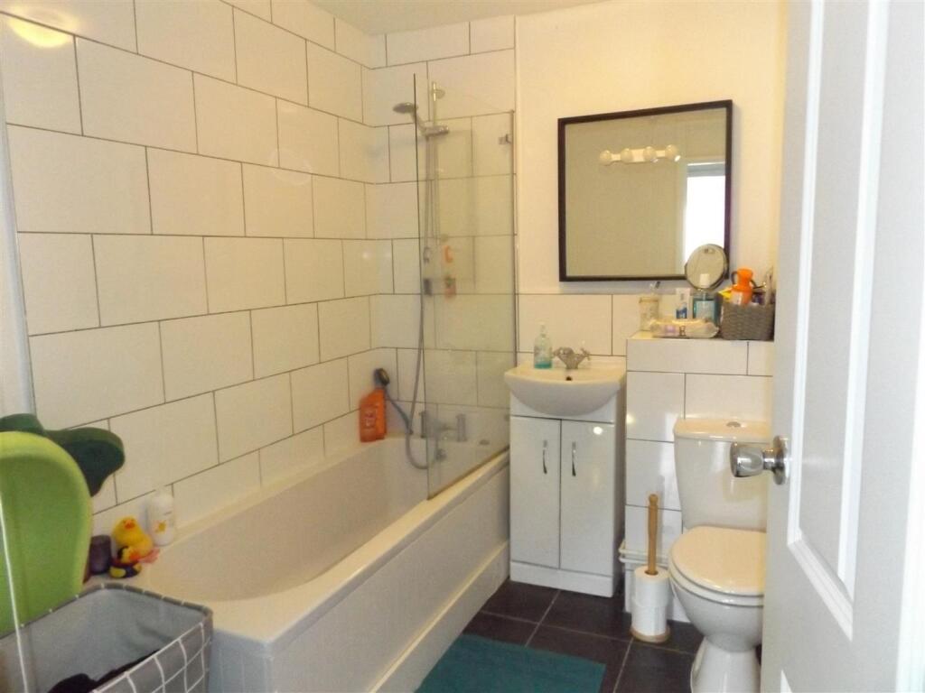 Additional image 6 of Southdown Road, Harpenden