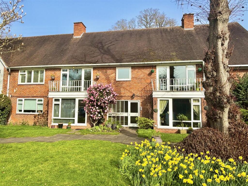 Main image of property: Archery Fields, Bridge End, Warwick