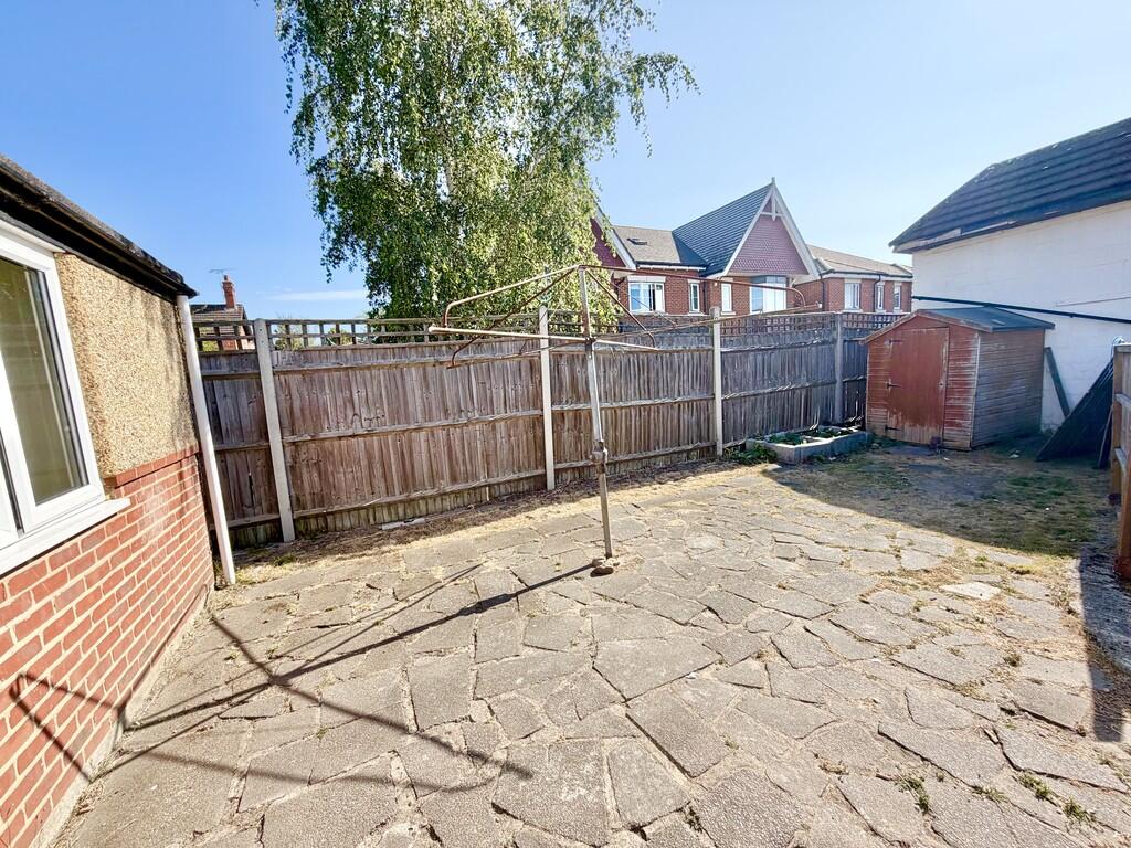 House in Guildford - View 5