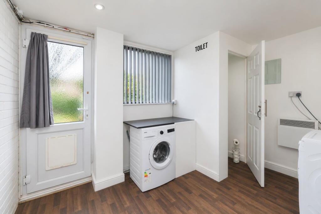 House in Peterborough - View 4