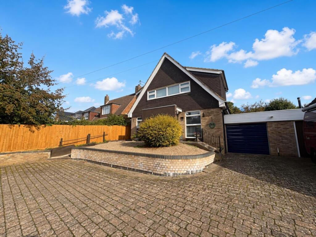 Main image of property: Northampton Lane North, Moulton, Northampton NN3