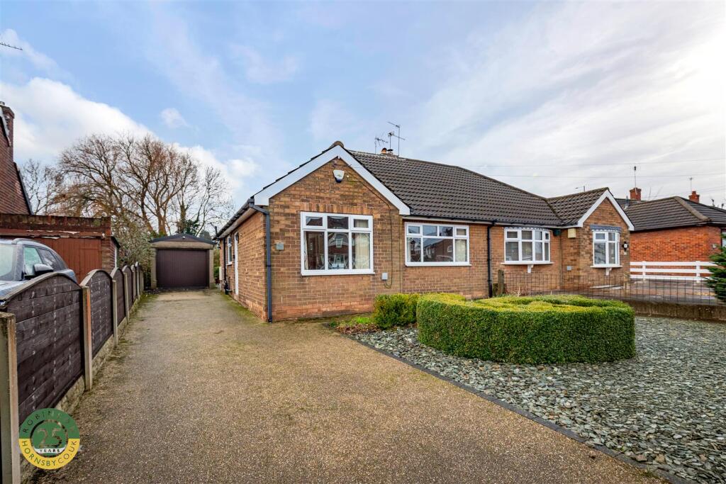 2-bed bungalow on Rose Crescent, Doncaster, £210,000