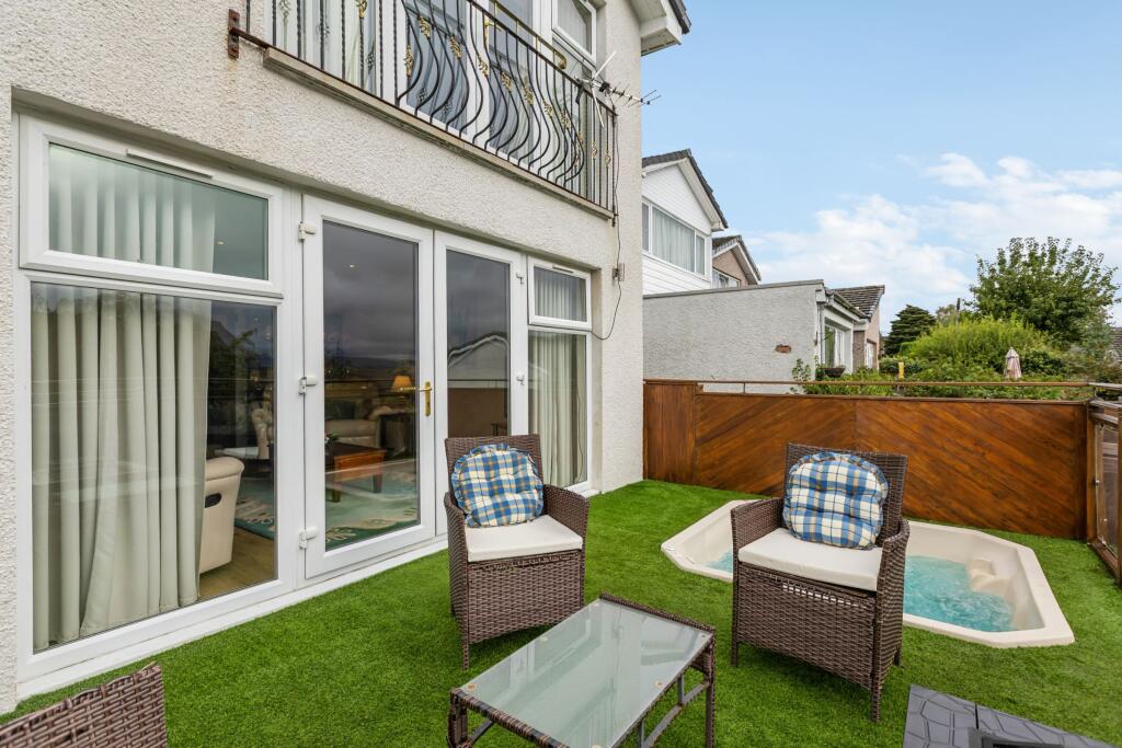 House in Glasgow, Stirling - View 4