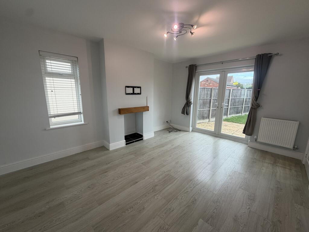 House in Peterborough - View 4