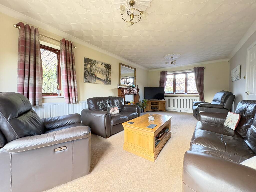 House in Preston - View 5