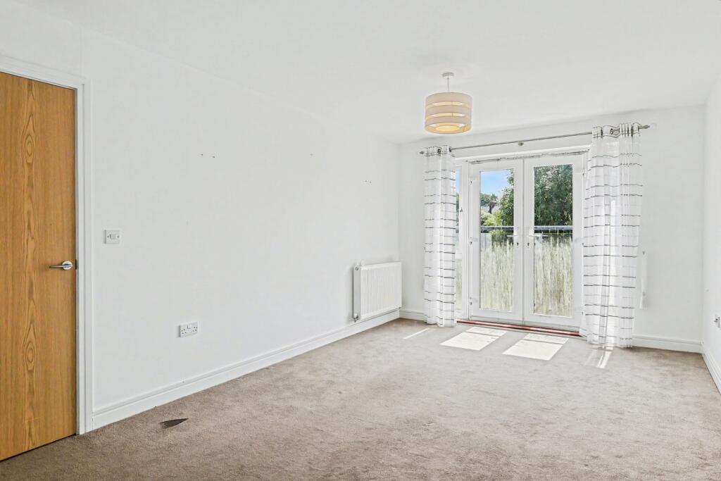 Apartment in Truro - View 4