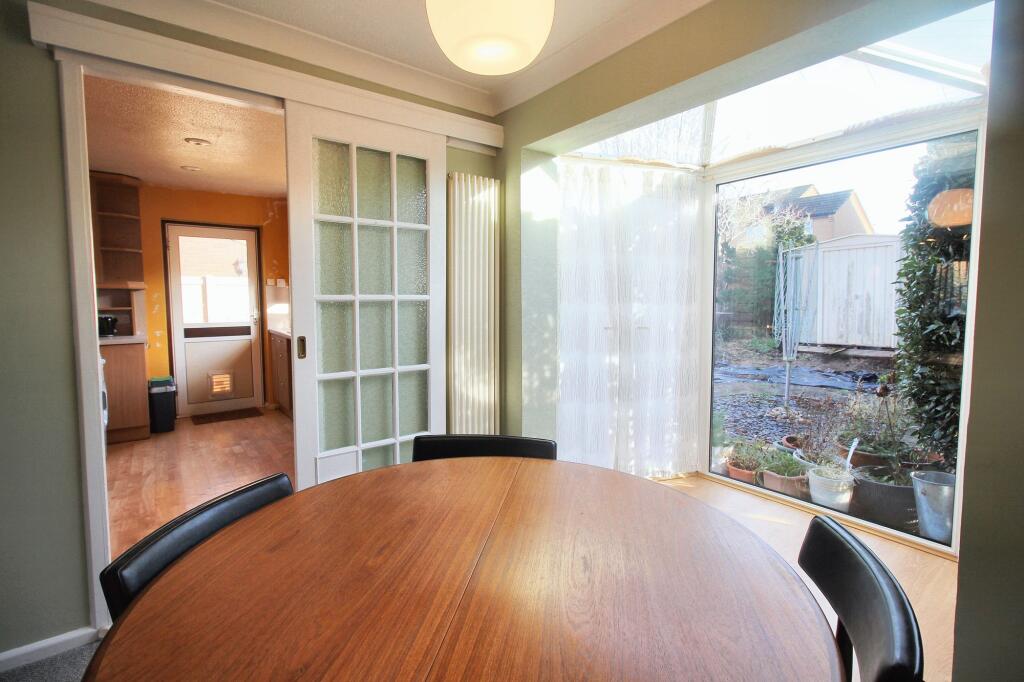 Swallow Park, Thornbury, BS35 photo 5
