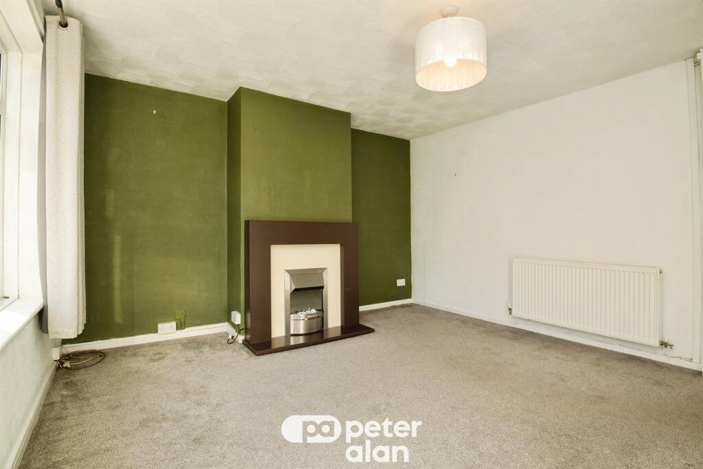 Apartment in Cardiff, Cyncoed - View 4
