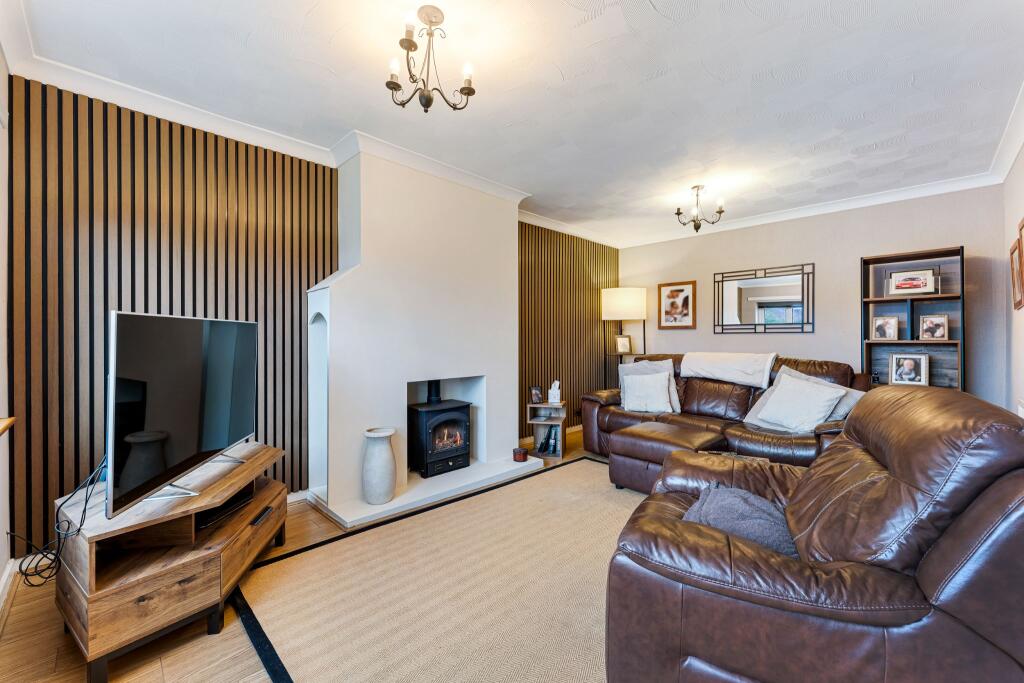 Upper Mead, Egerton, Bolton, BL7 photo 3