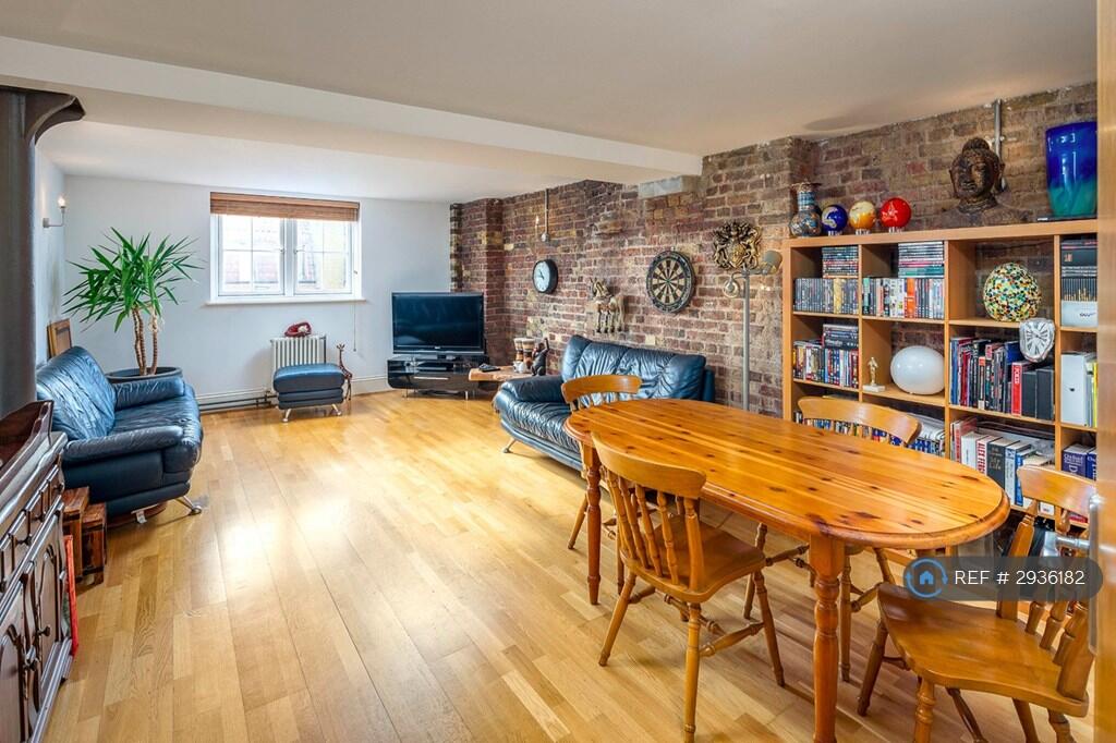 Main image of property: Globe Wharf, London, SE16