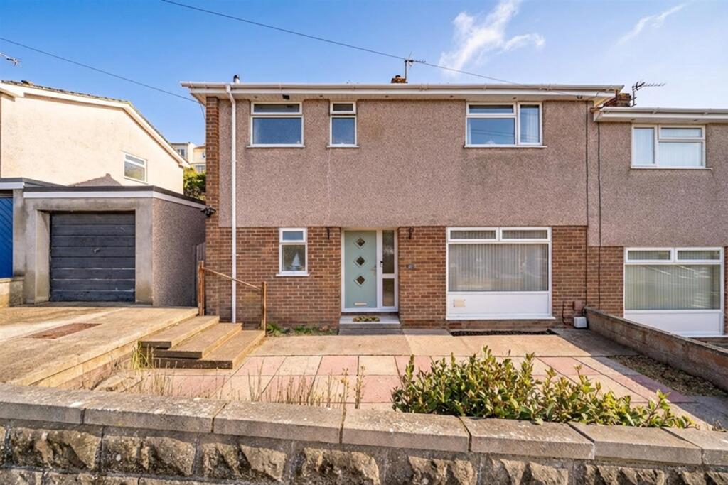 Main image of property: Fairfield Close, Weston-Super-Mare - Lovely Family Home!