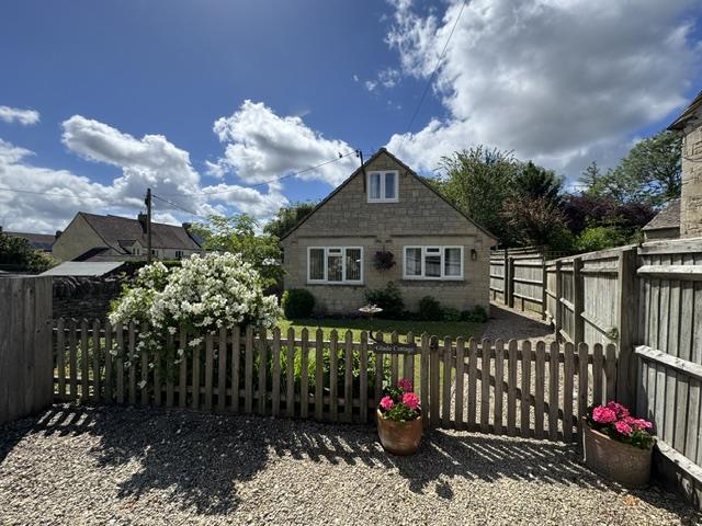 Main image of property: The Green, Quenington