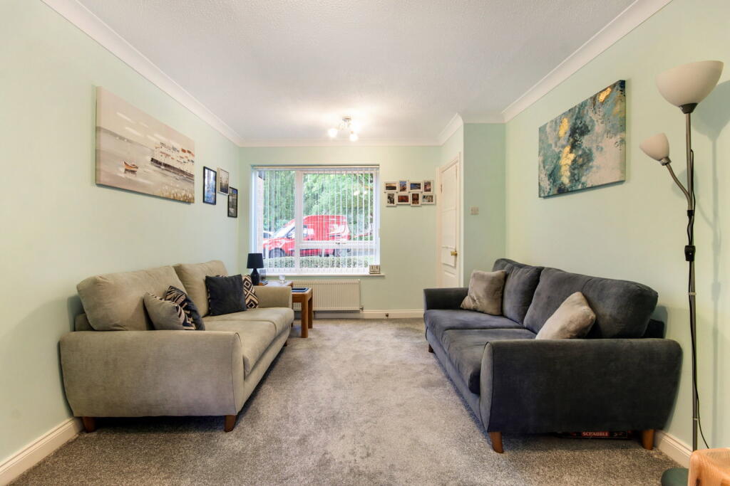 Chapel Wood, New Ash Green, Longfield, Kent, DA3 8RB - View 3