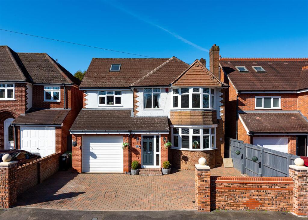 6-bed detached on 57 Queens Road, Sedgley, Dudley, £487,500