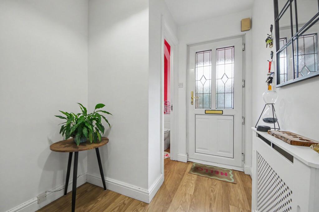 House in Southampton - View 5