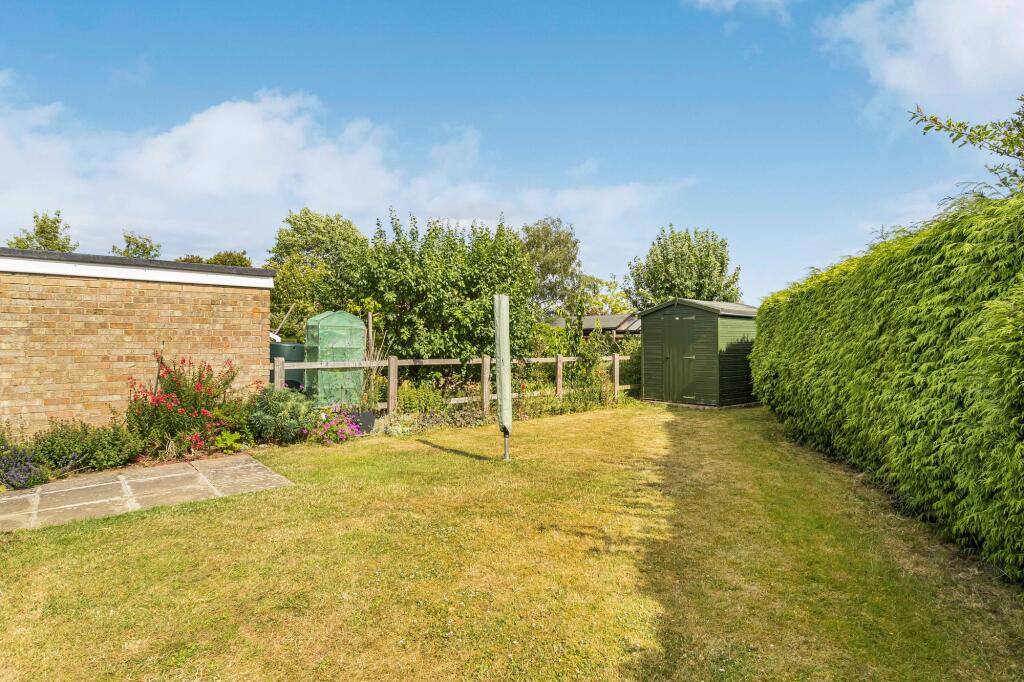 Castle Road, Hadleigh, IP7 photo 3