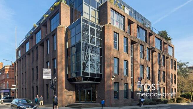 Lincoln House Hammersmith Rd W14 Office 1.jpg