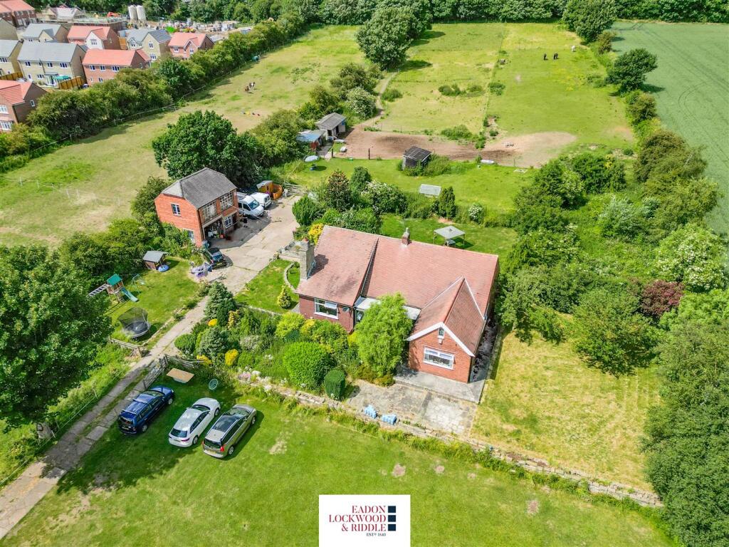 3-bed house on Second Lane, Wickersley, Rotherham, £900,000