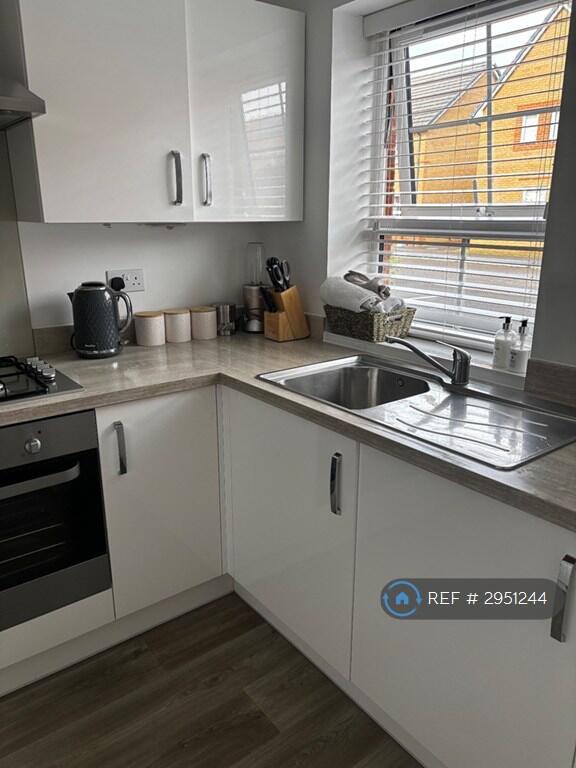 Main image of property: Stanhorn Grove, Bognor Regis, PO22