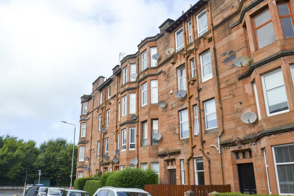 Main image of property: 3/2 38 Garry Street, Cathcart, Glasgow, G44 4AU