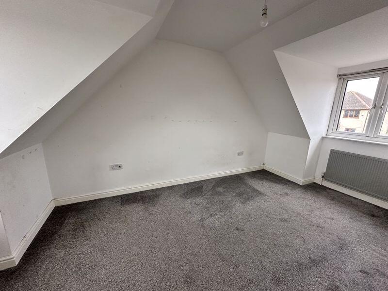 House in Thurrock, Essex - More