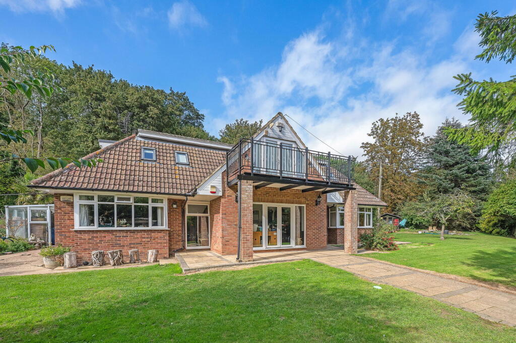 Main image of property: Ospringe, Faversham