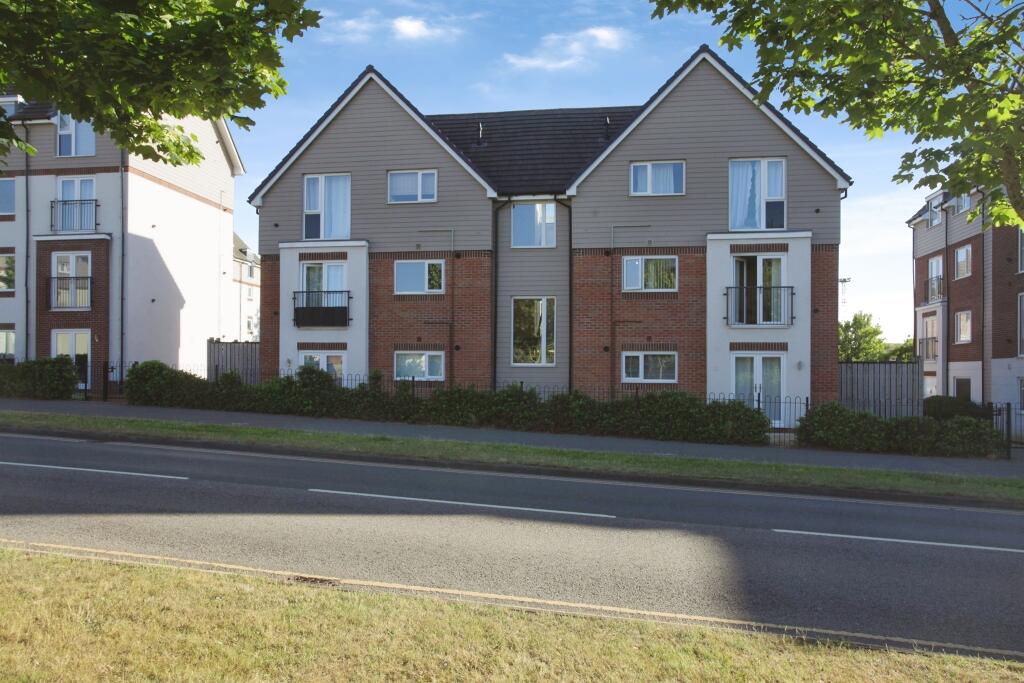 Main image of property: Anton Close, Rugby