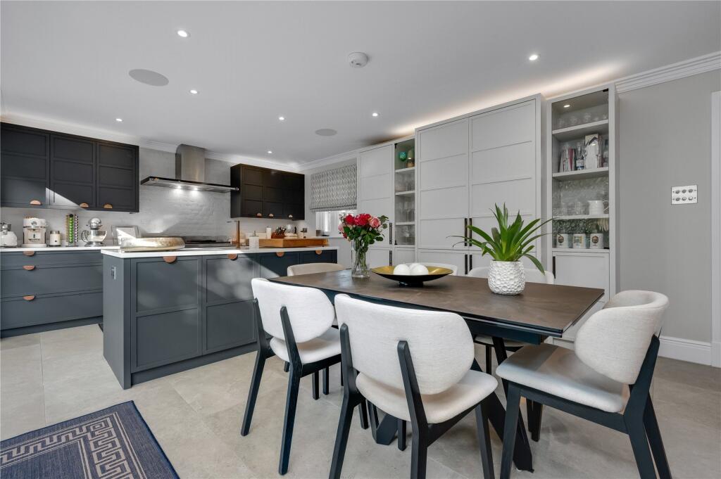 March Road, Weybridge, KT13 photo 3