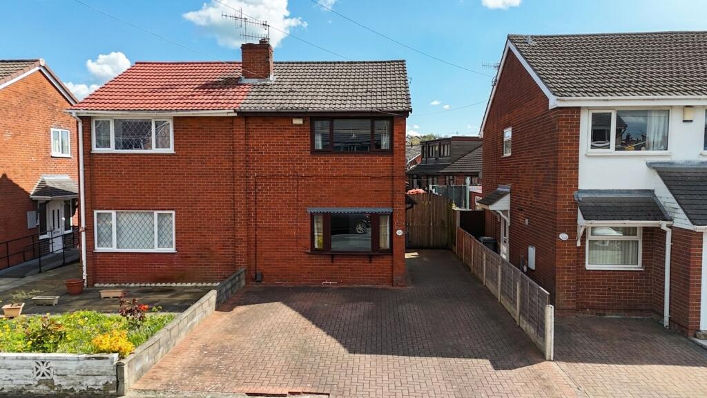 Main image of property: Goldenhill Road, Stoke-On-Trent, ST4