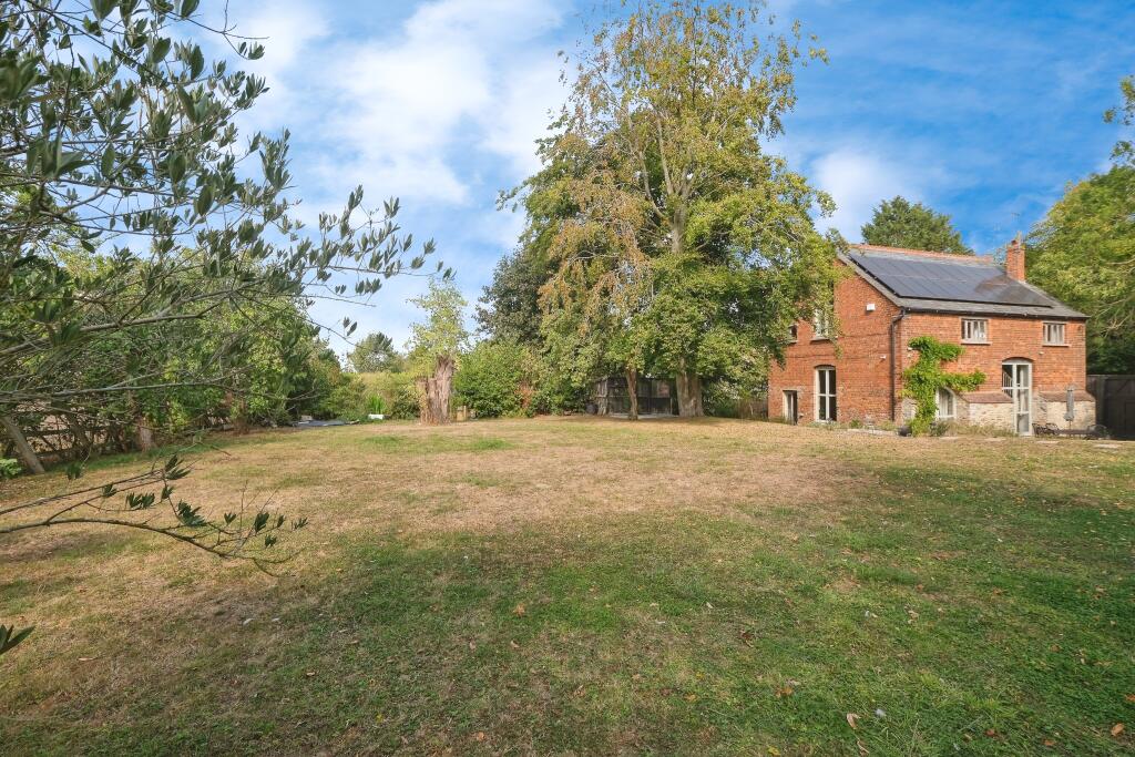 Boddington Lane, Boddington, Cheltenham, GL51 photo 4