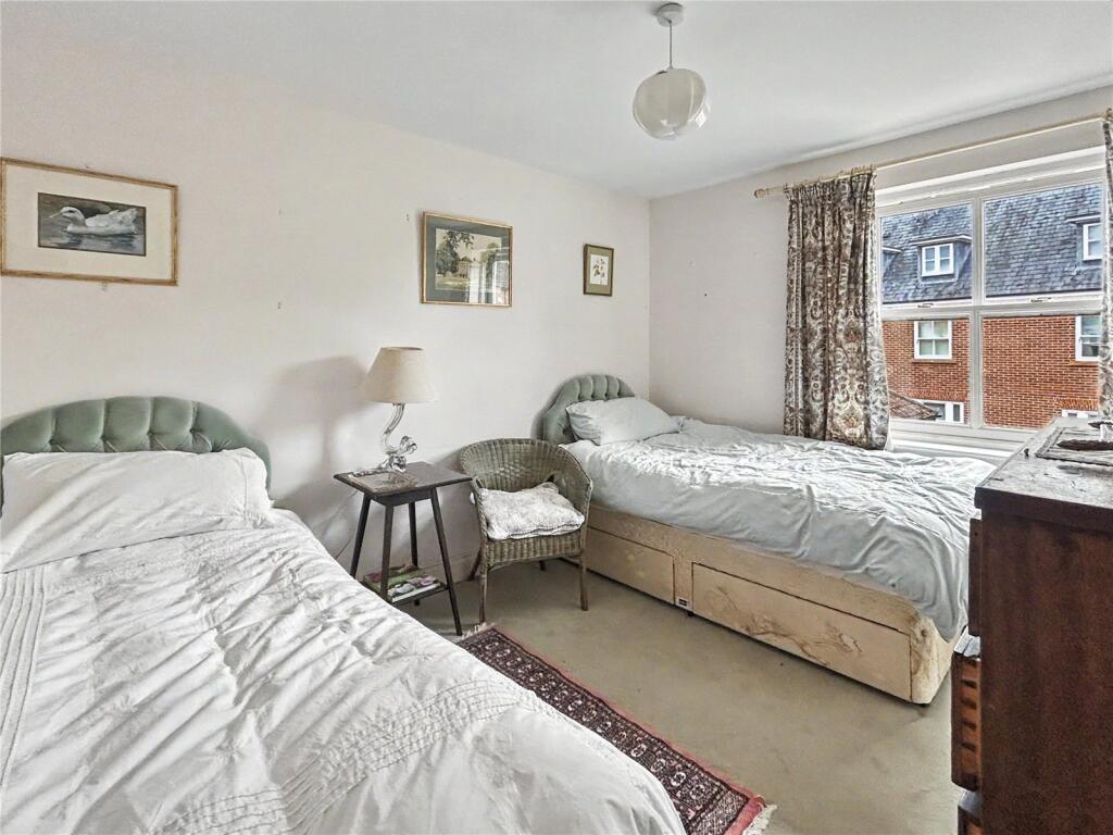 Calders Garden, Ludbourne Road, Sherborne, DT9 - View 6