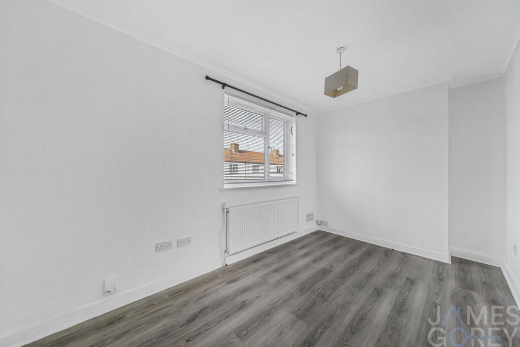 House in Dartford, Kent - More