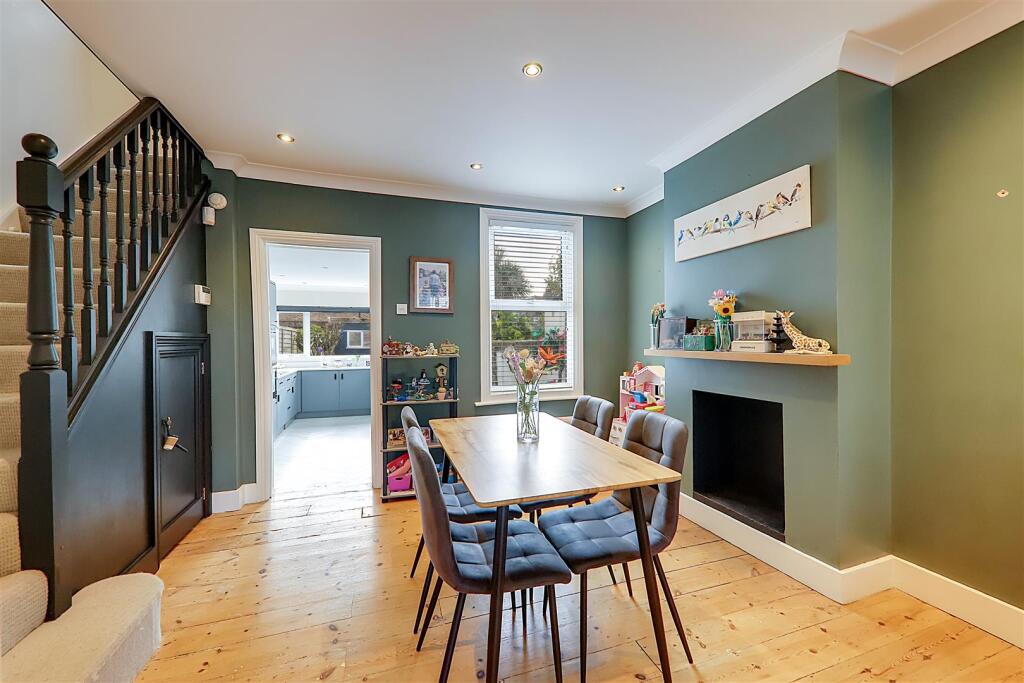 House in Worthing, West Sussex - View 4