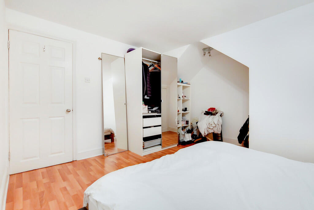 2 bedroom ground floor maisonette for rent
