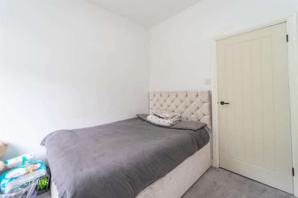 House in Burnley, Lancashire - View 5