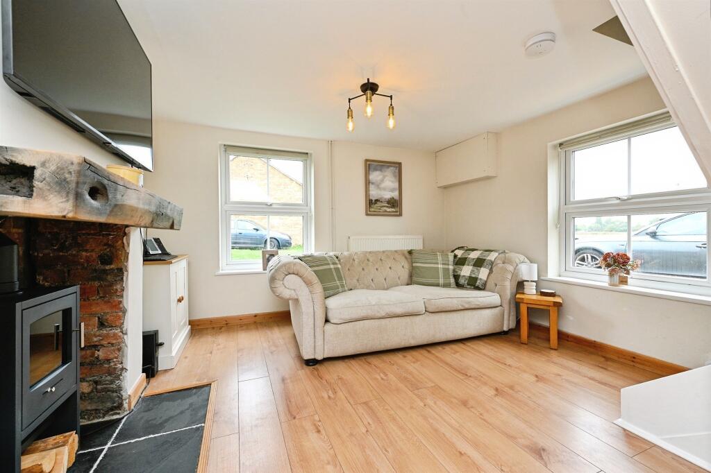 House in Peterborough - View 4