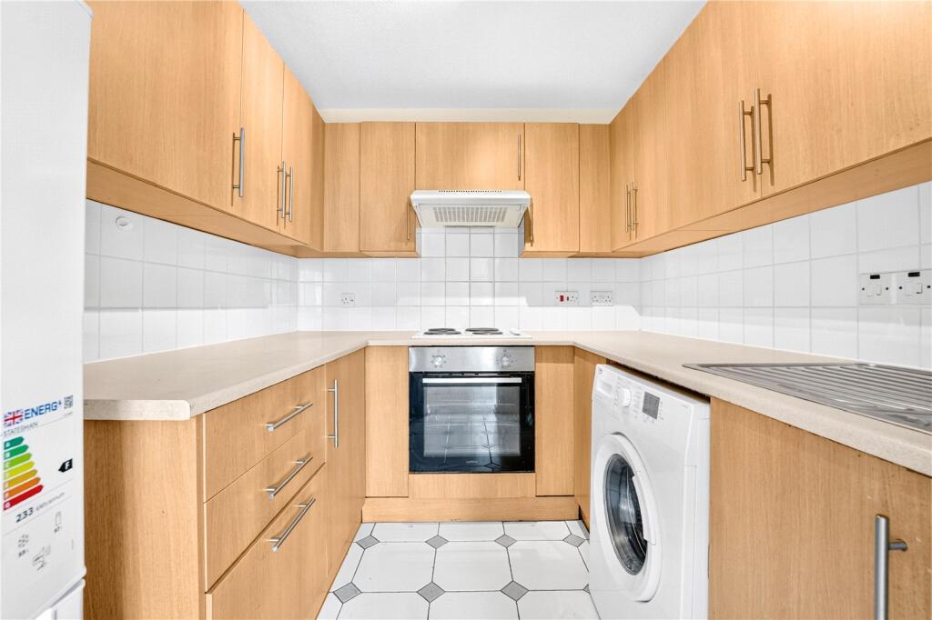 Apartment in London - View 3