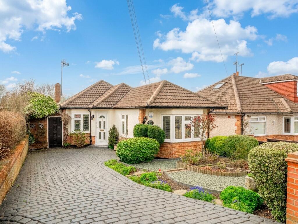 Main image of property: Upway, Rayleigh, SS6
