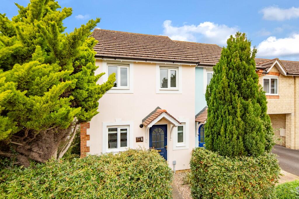 Main image of property: 54 Campion Place, Bure Park, Bicester, Oxfordshire, OX26 3EH