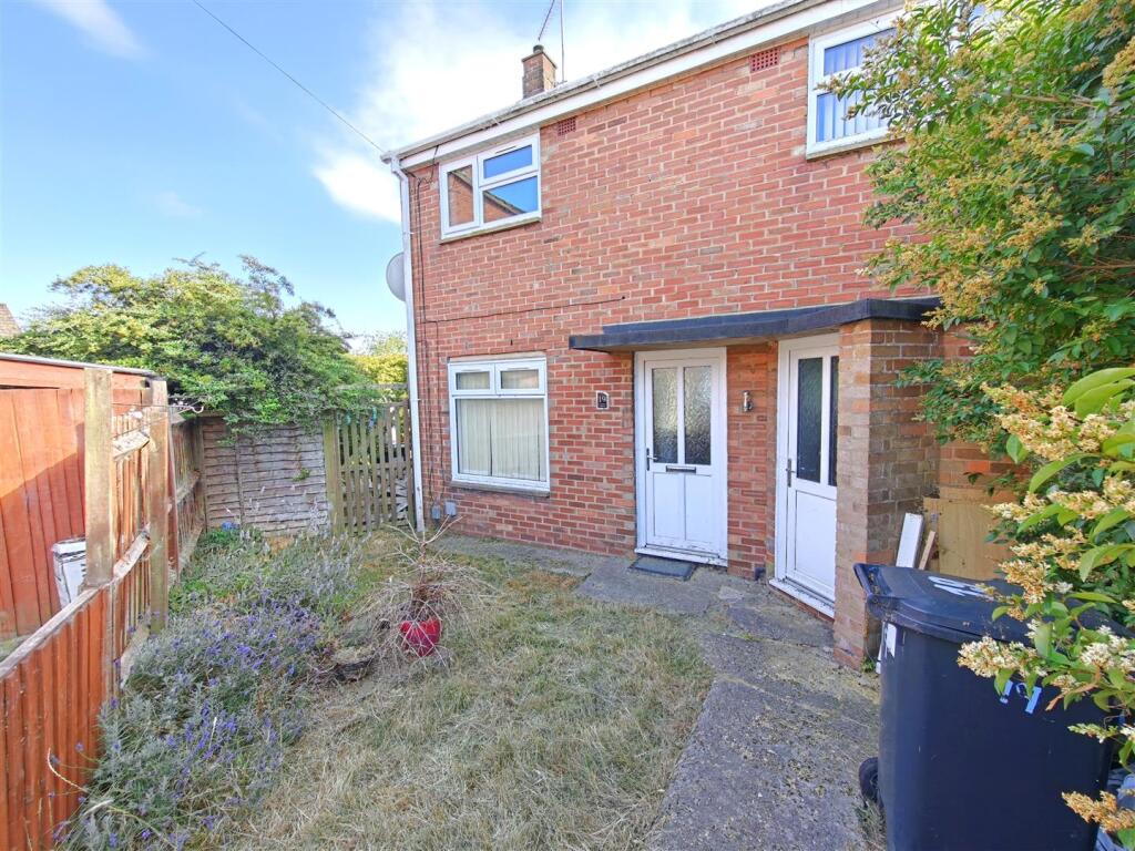 Cransley Gardens, Corby, Corby