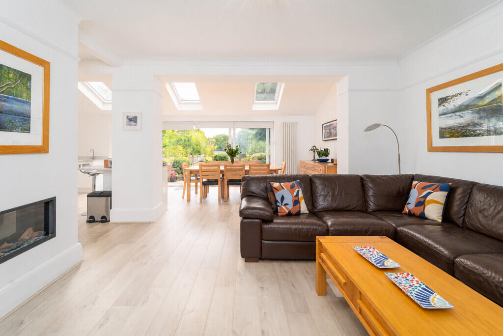 Main image of property: Cranley Gardens, Muswell Hill N10