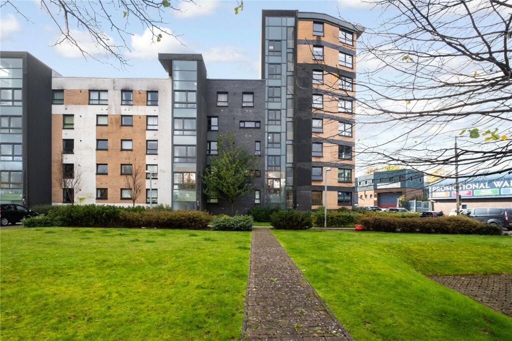 Main image of property: 5 Firpark Court, Dennistoun, G31 2GA