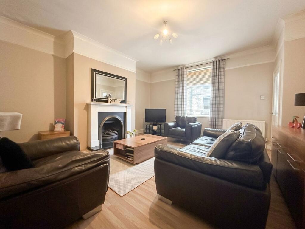 House in Kirklees, Mirfield - View 5