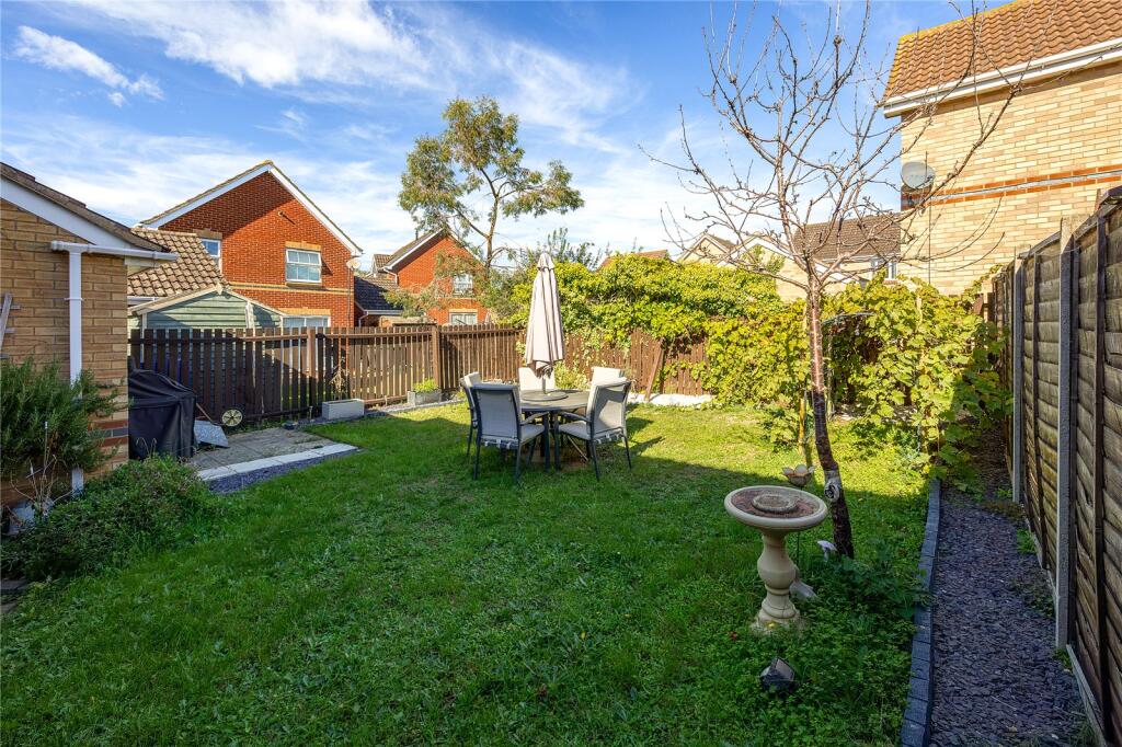 House in Bedford, Harrowden - View 4