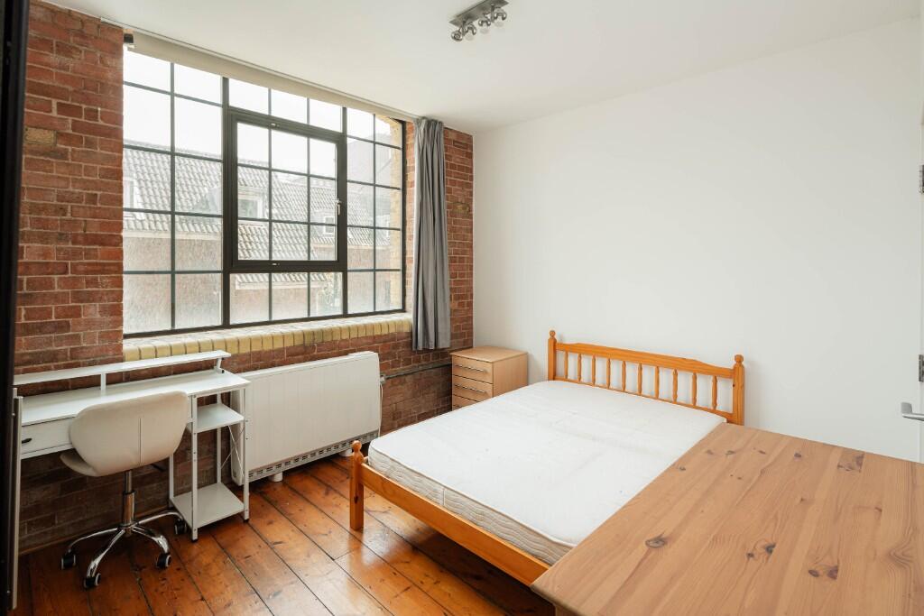4 bedroom flat for rent