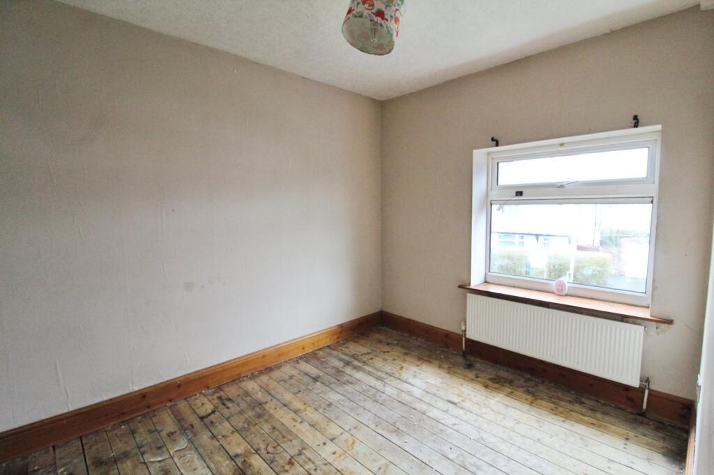 Glenroy Avenue, Colne, Lancashire, BB8 - View 4